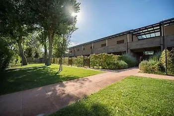 Semesteranläggning (resort) Cosmopolitan Golf & Tirrenia