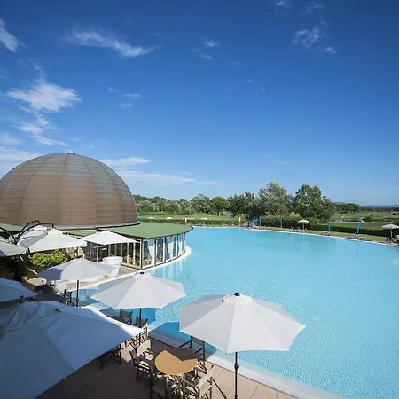 Cosmopolitan Golf & 2* Tirrenia