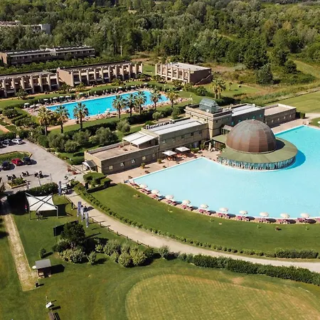 Cosmopolitan Golf & Tirrenia