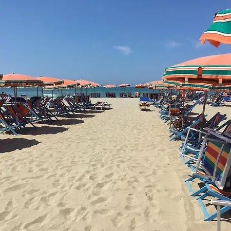 Cosmopolitan Golf & Tirrenia