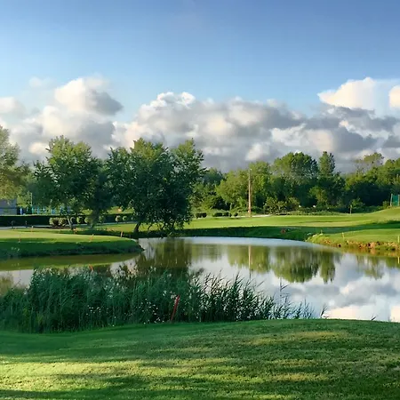 Cosmopolitan Golf & Tirrenia