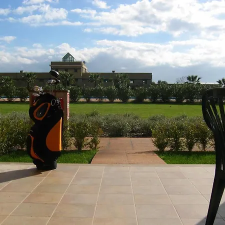 Cosmopolitan Golf &