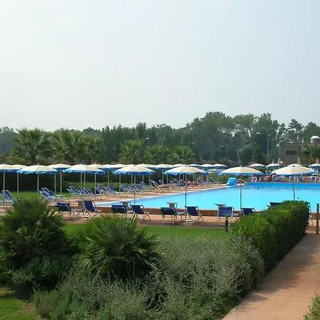 Semesteranläggning (resort) Cosmopolitan Golf & 2*