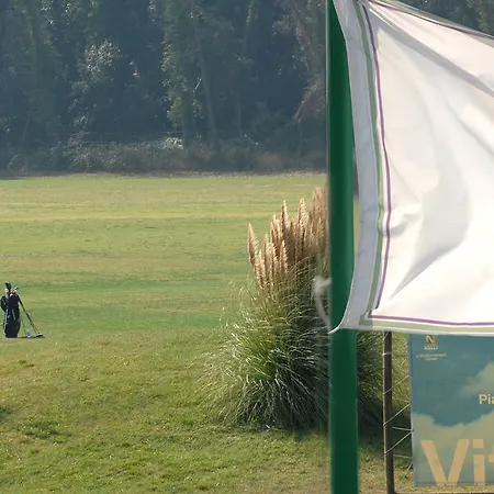 Resort Cosmopolitan Golf &